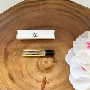Louis Vuitton CONTRE MOI sample